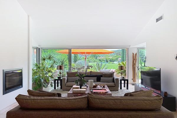 Vente Propriété de luxe Uzès 8 Pièces 520 m²