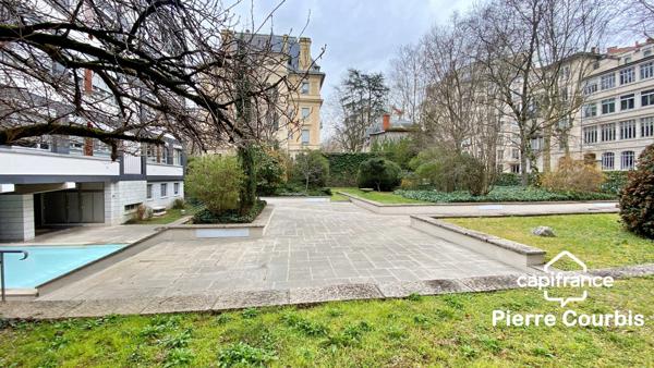 Dpt Rhône (69), à louer LYON 6EME ARRONDISSEMENT STUDIO Meublé