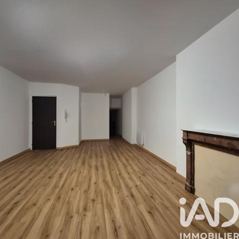 Location appartement 3 pièces 87 m² Charleville-Mézières