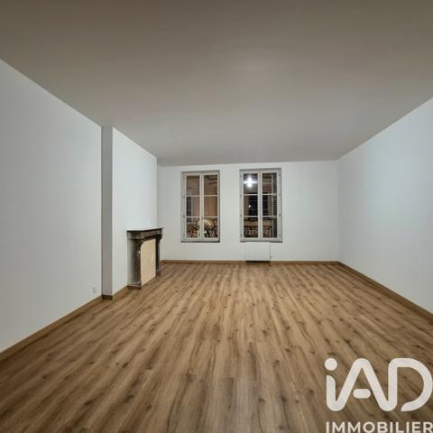 Location appartement 3 pièces 87 m² Charleville-Mézières
