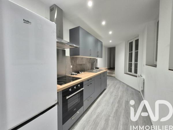 Location appartement 3 pièces 87 m² Charleville-Mézières