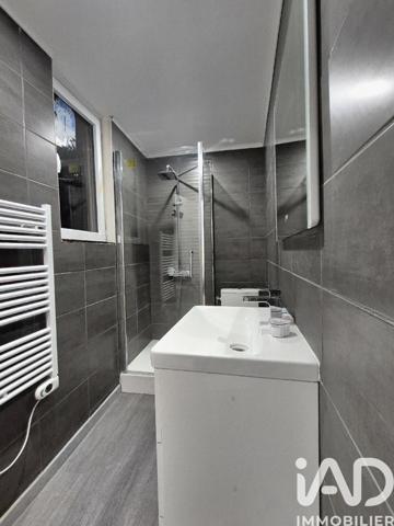 Location appartement 3 pièces 87 m² Charleville-Mézières