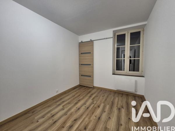 Location appartement 3 pièces 87 m² Charleville-Mézières