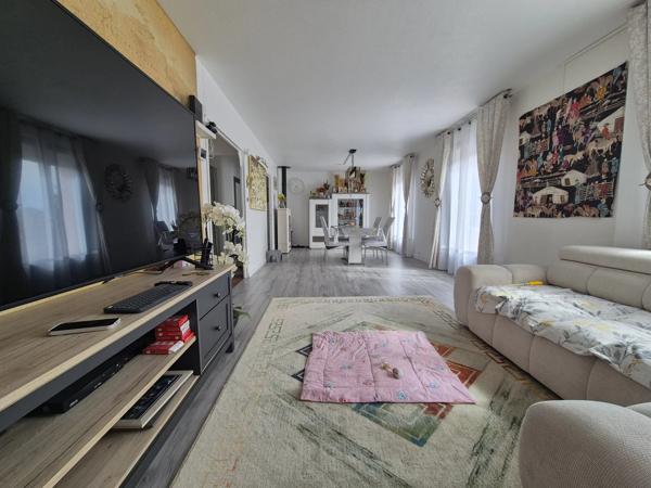 ANDOUILLE  - PAVILLON DE 120 m²