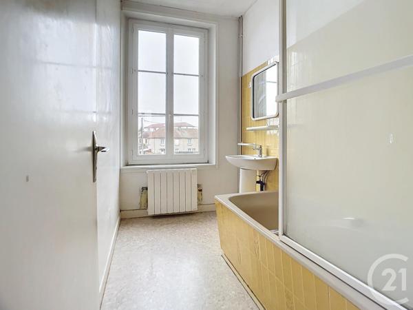 Immeuble à vendre  130 m2 CREPY EN VALOIS - 60