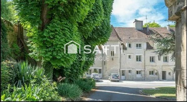 Appartement 1 pièce avec parking dans de l'ancien rénové