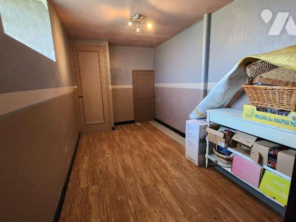 À vendre à Bar-sur-Aube ? Maison familiale avec fort potentiel, idéalement située à deux pas du...