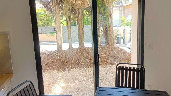 Beau T2 neuf meublé de 28 m² + Jardin au calme