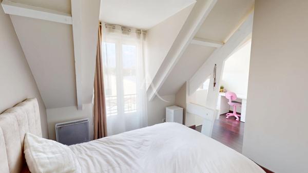 Maison individuelle familiale environ 160m2 - Vert-Galant - 6 pièces, 4 chambres -