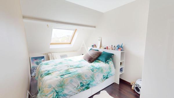 Maison individuelle familiale environ 160m2 - Vert-Galant - 6 pièces, 4 chambres -