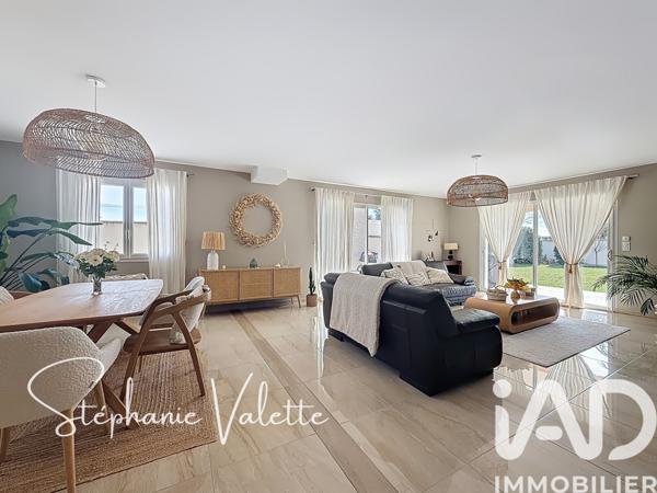 Maison à vendre 5 pièces 151 m² Saint-Marcel-lès-Valence