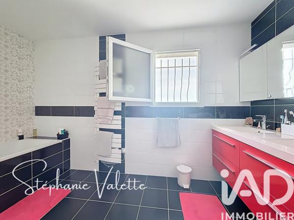 Maison à vendre 5 pièces 151 m² Saint-Marcel-lès-Valence