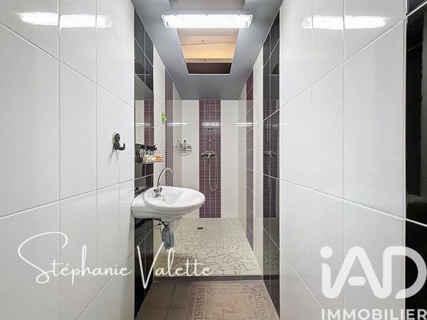 Maison à vendre 5 pièces 151 m² Saint-Marcel-lès-Valence