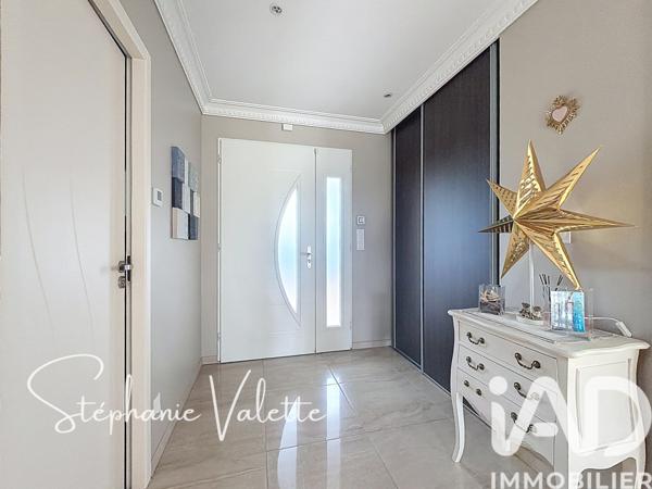Maison à vendre 5 pièces 151 m² Saint-Marcel-lès-Valence