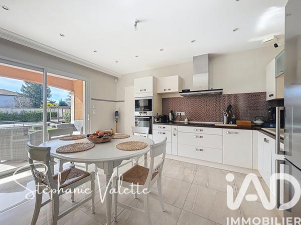 Maison à vendre 5 pièces 151 m² Saint-Marcel-lès-Valence