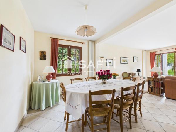 SAINT-CLOUD – Montretout Maison 8 pièces 6 chambres 200m2