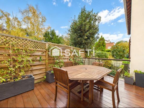 SAINT-CLOUD – Montretout Maison 8 pièces 6 chambres 200m2