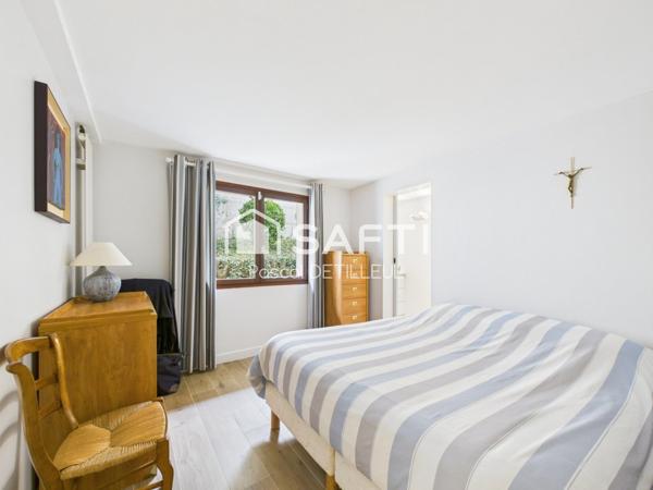 SAINT-CLOUD – Montretout Maison 8 pièces 6 chambres 200m2