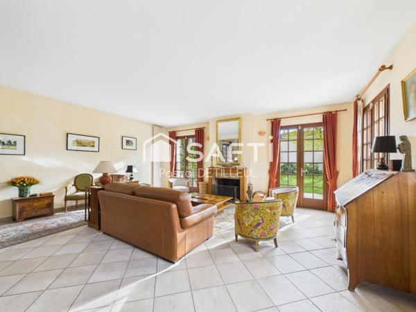 SAINT-CLOUD – Montretout Maison 8 pièces 6 chambres 200m2