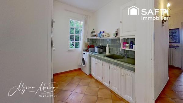 Villa 6 pièces – Panorama d’exception vue mer sur la baie de Saint-Raphaël- Saint-Aygulf (83370)