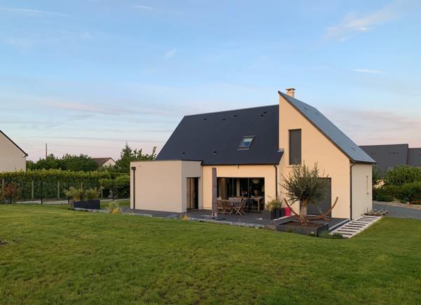 À vendre - Maison contemporaine, 5 pièces située à Montlouis-sur-Loire (37270)