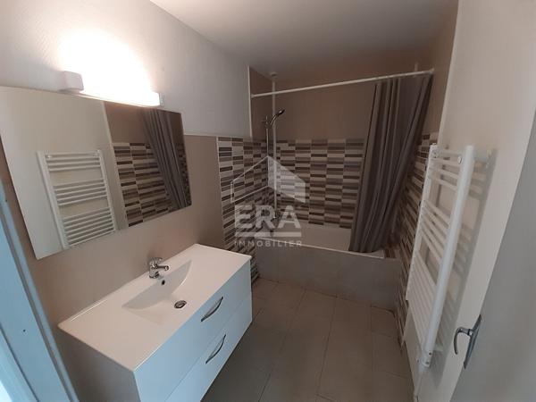 Immeuble de rapport à vendre à Tarnos  (5 appartements, 1 commerce)