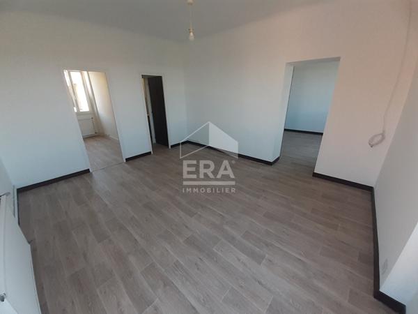 Immeuble de rapport à vendre à Tarnos  (5 appartements, 1 commerce)