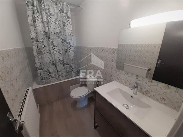 Immeuble de rapport à vendre à Tarnos  (5 appartements, 1 commerce)
