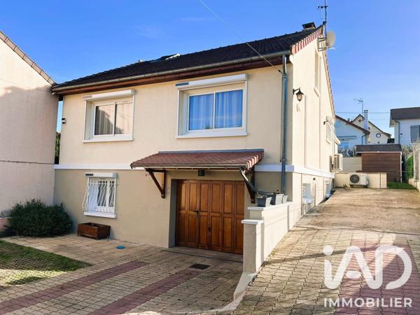 Maison à vendre 4 pièces 315 m² Sainte-Geneviève-des-Bois