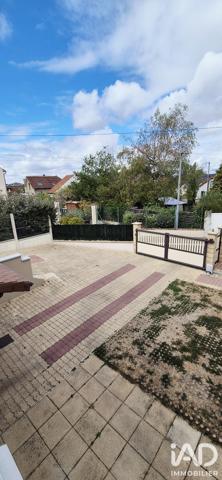 Maison à vendre 4 pièces 315 m² Sainte-Geneviève-des-Bois