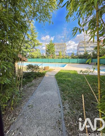 Appartement à vendre 5 pièces 128 m² Saint-Julien-en-Genevois