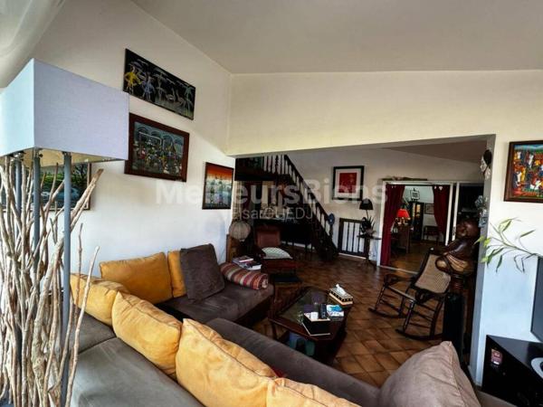 Propriete La JAILLE 234M²