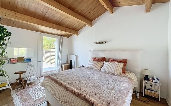 Maison à vendre    6 pièces •  La Rochelle