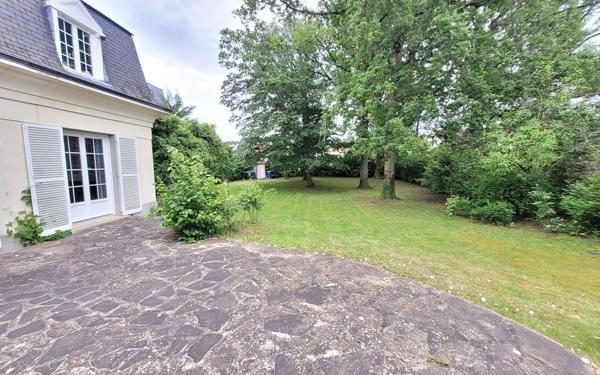 Maison à vendre    5 pièces •  Dammarie-les-Lys