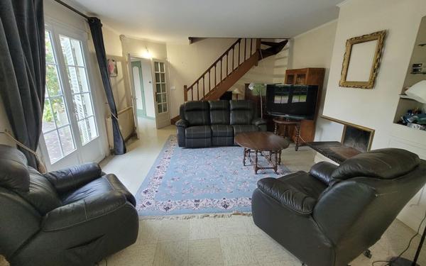 Maison à vendre    5 pièces •  Dammarie-les-Lys