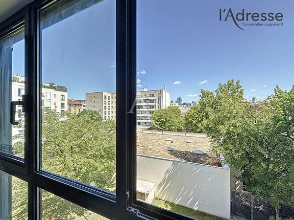 PUTEAUX/ Volta - Appartement Studio/Deux pièces - 32m² avec 1 Cave