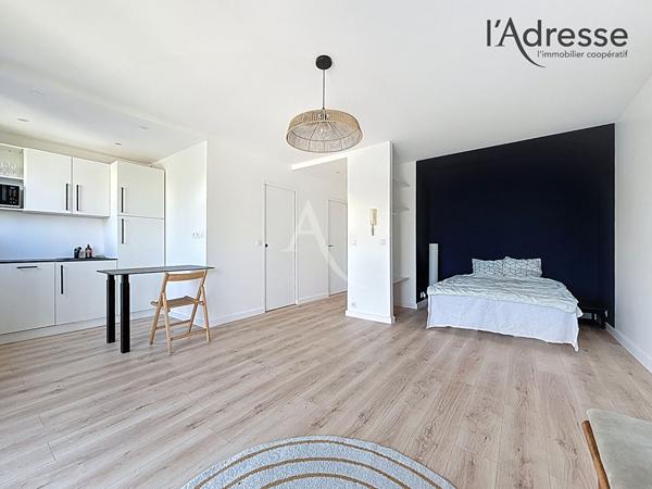 PUTEAUX/ Volta - Appartement Studio/Deux pièces - 32m² avec 1 Cave