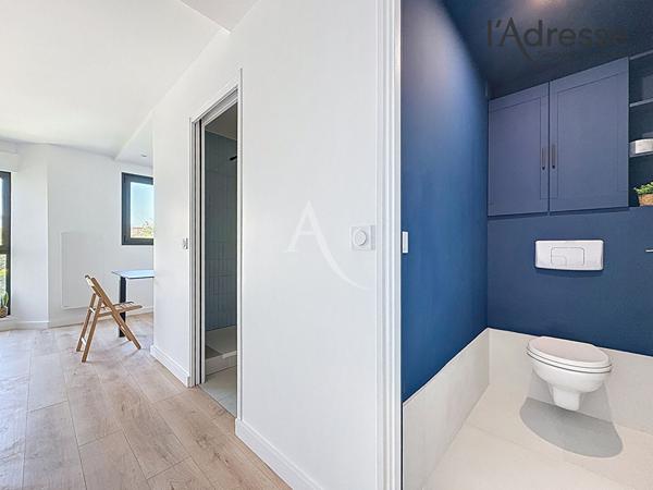 PUTEAUX/ Volta - Appartement Studio/Deux pièces - 32m² avec 1 Cave