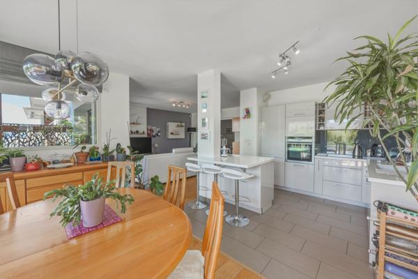 Vente Appartement de luxe Évian-les-Bains 4 Pièces 113 m²