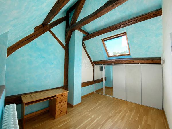 Maison 6 pièces à louer à Saint-Ouen-l'Aumône 122,79 m² Loyer 1 850 €/mois charges comprises **  - Référence  MG11270