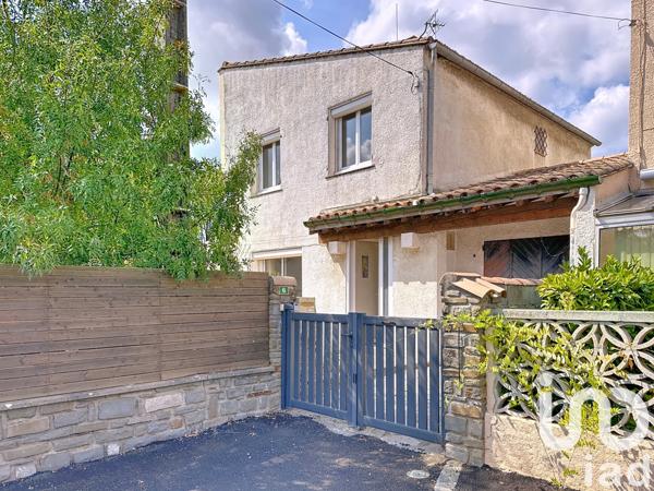 Maison à vendre 4 pièces 80 m² Villemoustaussou
