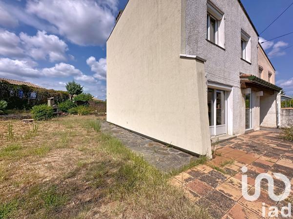 Maison à vendre 4 pièces 80 m² Villemoustaussou