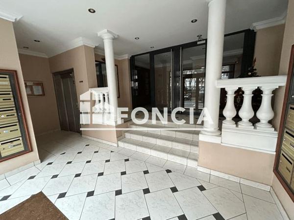 Location Appartement 2 pièces 37.4 m² - 27 RUE LEON FONTAINE Saint Gratien 95210