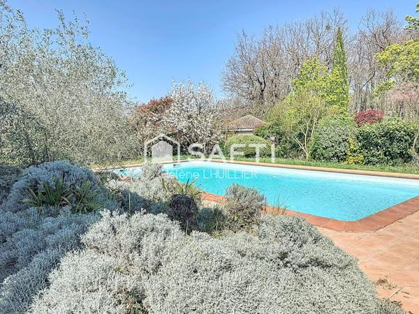 Fonsorbes-Maison T5 de 138m² avec piscine, garage et cabanon