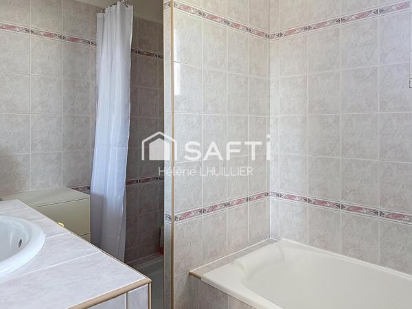 Fonsorbes-Maison T5 de 138m² avec piscine, garage et cabanon