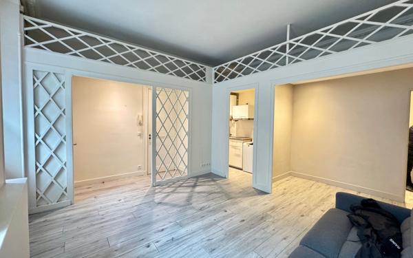 Appartement à vendre    2 pièces • 26 m2 Bordeaux