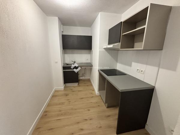 A 19 MINUTES DE BORDEAUX APPARTEMENT T3 AVEC BALCON,PARKING ET CAVE DANS RESIDENCE RÉCENTE ET SECURISÉE