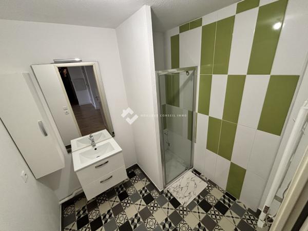 A 19 MINUTES DE BORDEAUX APPARTEMENT T3 AVEC BALCON,PARKING ET CAVE DANS RESIDENCE RÉCENTE ET SECURISÉE