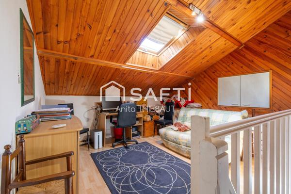 Maison de village, proche centre ville