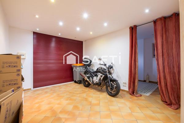 Maison de village, proche centre ville